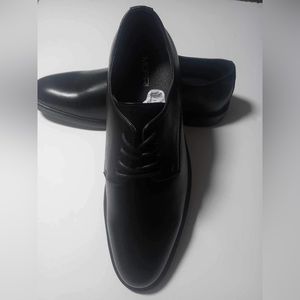new suit shoes with box mofri brand size 9.5 black color with ribbon